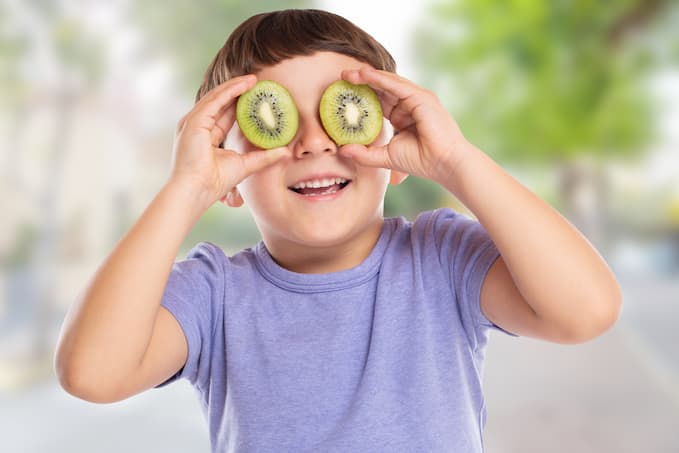 Can Babies Have Kiwi? A Clear Answer with Expert Insight