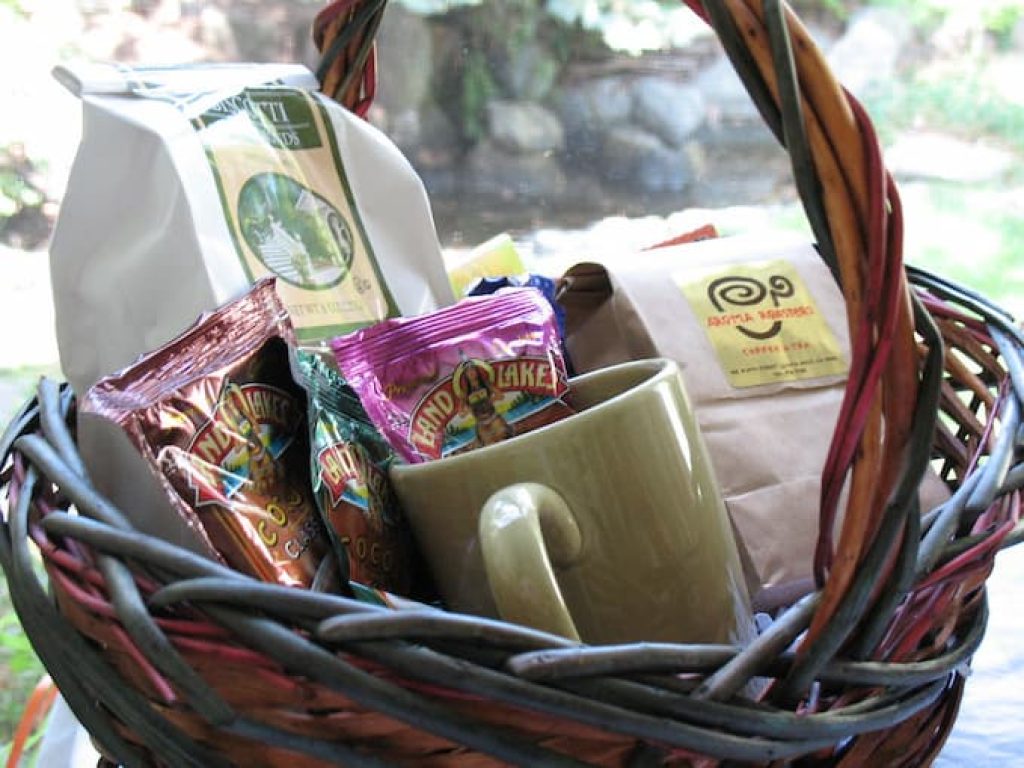 Gift Baskets as Diaper Raffle Prizes
