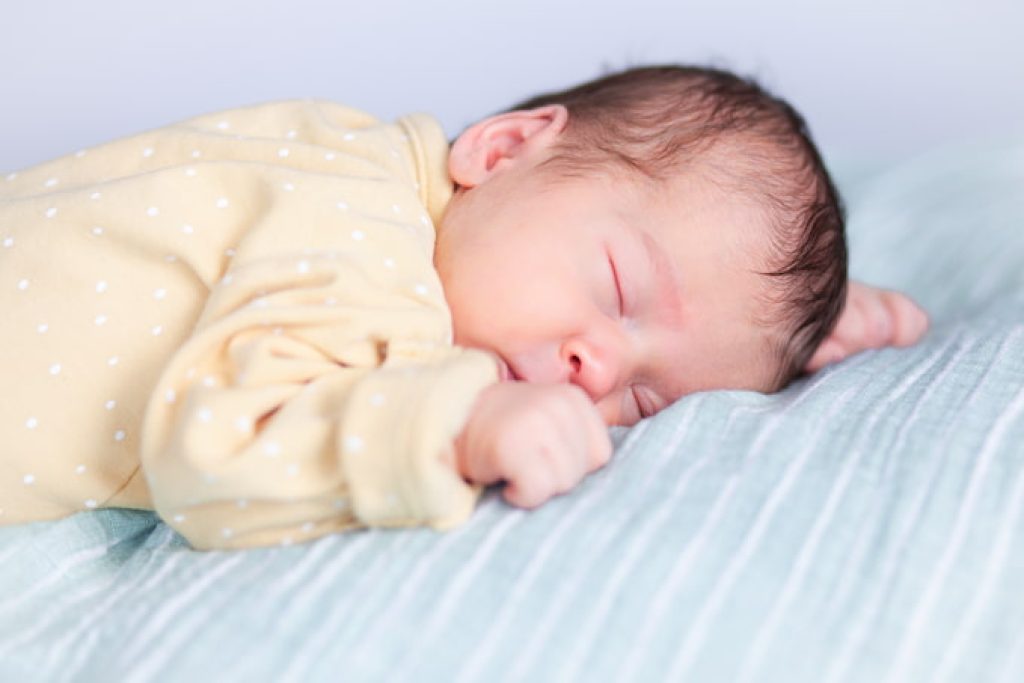Posing and Photographing Newborns